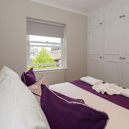 One Bedroom High Street Kensington Apartment London Kültér fotó