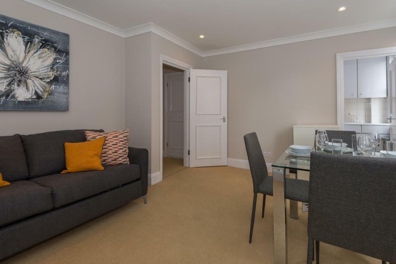One Bedroom High Street Kensington Apartment London Kültér fotó